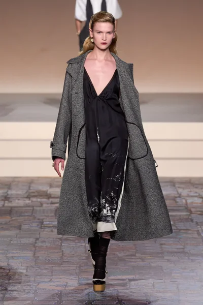 Look 34
